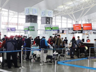 Dịch Covid-19 đang tác động tới nhiều ngành kinh tế, trong đó có du lịch, hàng không.
