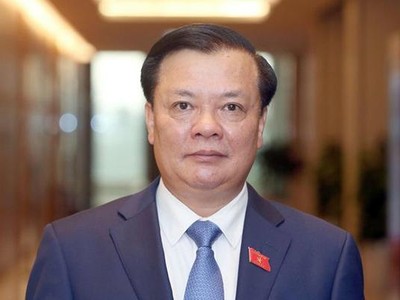 Tân Bí thư Thành uỷ Hà Nội Đinh Tiến Dũng.