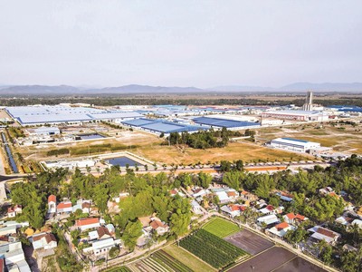 Dự án KCN Tam Thăng mở rộng đang chịu áp lực bàn giao mặt bằng cho nhà đầu tư.