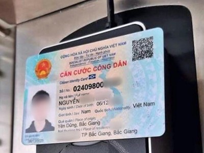thu nhận hồ sơ cấp căn cước công dân gắn chíp.Hà Nội: Mở đợt cao điểm 30 ngày đêm cấp CCCD gắn chíp cho công dân.