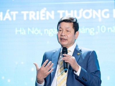 "Thuyền trưởng" Trương Gia Bình đã vững tay chèo, đưa FPT tăng tốc phát triển trong những năm qua.
