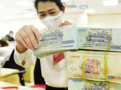 Mặt bằng lãi suất huy động có thể tiếp tục tăng trong các tháng cuối năm 2022. Ảnh: Đức Thanh