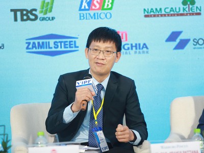 Ông Trần Quốc Trung: Chúng tôi sẽ sửa đổi để giảm tối đa thủ tục hành chính cho nhà đầu tư, đặc biệt là thủ tục quy hoạch các khu công nghiệp, để nhà đầu tư thực hiện dự án nhanh nhất.