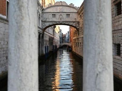 Quang cảnh của Ponte dei Sospiri được chụp trong cuộc họp các Bộ trưởng tài chính và Ngân hàng trung ương G20 tại Venice ngày 10/7/2021.