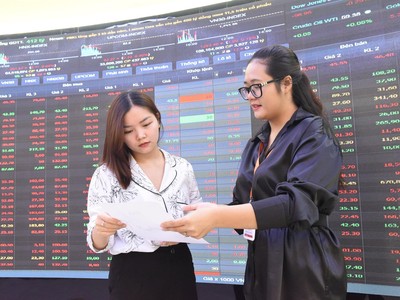 Quy định mua cổ phiếu quỹ chặn “vốn mồi bắt đáy”