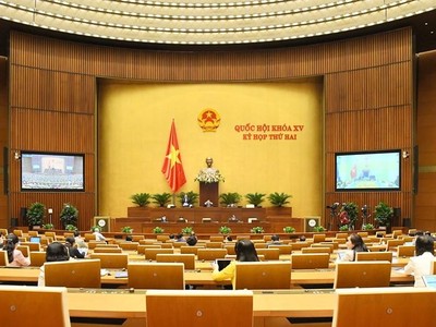 Tại kỳ họp thứ hai, Quốc hội dành nhiều thời gian cho công tác lập pháp.