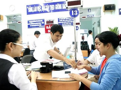 Thủ tục hành chính vẫn là "gánh nặng" đối với doanh nghiệp bất động sản