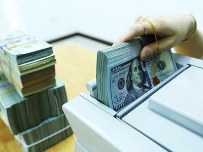 Ngân hàng niêm yết giá USD tăng