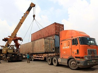Vận tải hàng hóa bằng đường bộ sẽ bị giám sát chặt về giá cước.