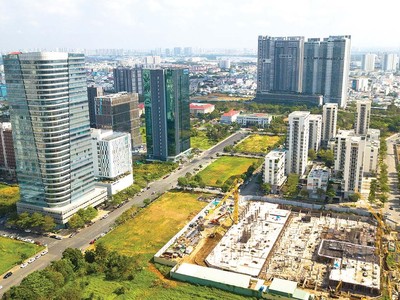 Từ nay đến cuối năm, thị trường sẽ ít biến động, nguồn cung mới cũng không nhiều. Nguồn cung tại TP.HCM và Hà Nội không có đột biến, tính thanh khoản cũng thấp, nhưng giá nhà sẽ tiếp đà tăng.