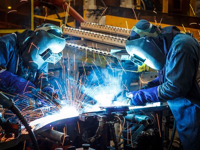 MSVN: Không thể loại trừ hoàn toàn khả năng tăng lãi suất của NHNN, dự báo GDP tăng trưởng 4,8%