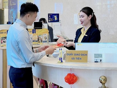 Giao dịch đầu năm nhận lộc xuân Phú Quý từ Nam A Bank