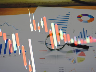 Góc nhìn kỹ thuật phiên giao dịch chứng khoán ngày 14/4: Đi ngang tích lũy và siết chặt biên độ giao dịch