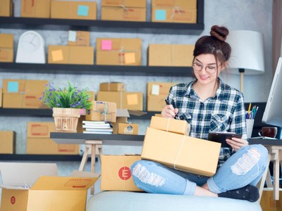 Thị trường tài chính 24h: Để hạ lãi suất, nợ xấu là vấn đề “nóng” cần sớm giải quyết