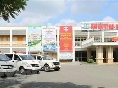 Bệnh viện Việt Nam-Thụy Điển Uông Bí ( Quảng Ninh) có nhiều cán bộ bị kỷ luật liên quan đến việc mua sắm kit xét nghiệm của Công ty Việt Á. (Ảnh: TTXVN phát).
