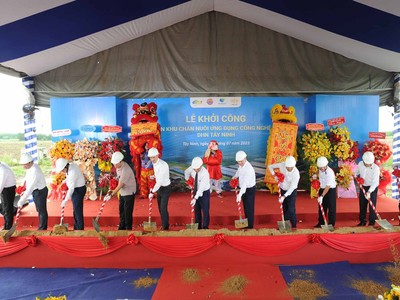 Dự án Khu chăn nuôi ứng dụng công nghệ cao DHN Tây Ninh chính thức được khởi công xây dựng.