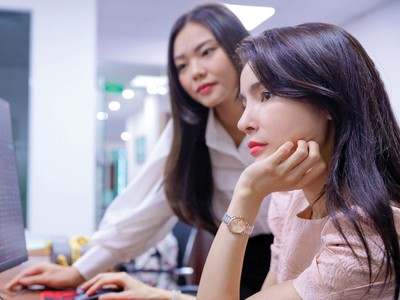 Đón sóng kết quả kinh doanh quý II