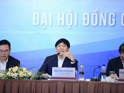 Cổ phiếu HPG hồi phục, ông chủ Hòa Phát lấy được phân nửa tài sản đã mất tuần trước