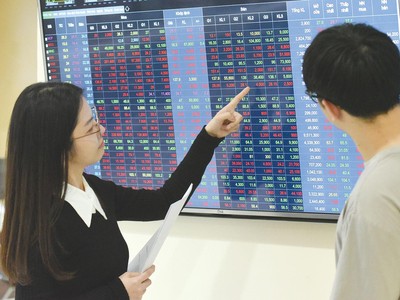 Tháng 2, sàn HNX đón nhận 1 thành viên mới lên sàn, 2 mã tăng tốt nhất tăng trên 50%