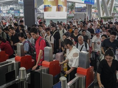Tăng trưởng GDP của Trung Quốc đạt 6,3% trong quý II, thấp hơn kỳ vọng