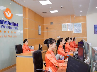 LienVietPostBank (LPB): Lãnh đạo và người nhà lần lượt đăng ký bán cổ phiếu