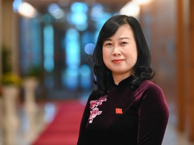 Bộ trưởng Bộ Y tế Đào Hồng Lan