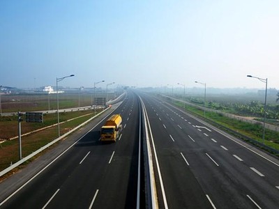 Xây dựng 5.000 km đường cao tốc - cuộc cách mạng về hạ tầng giao thông: (Kỳ IV) Những gợi mở quý từ “Việt Nam thu nhỏ”
