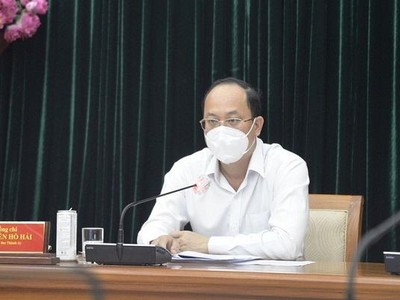 Ông Nguyễn Hồ Hải, Phó Bí thư Thành ủy TP.HCM tại buổi họp