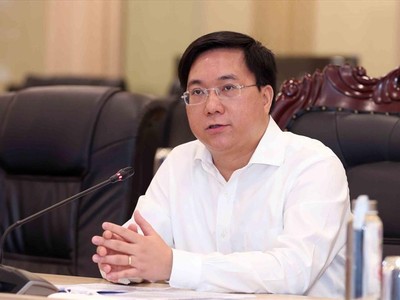 Thứ trưởng Bộ Kế hoạch và Đầu tư Trần Duy Đông