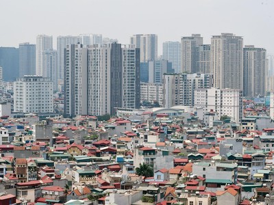 Các tổ chức tín dụng rất khó để thực hiện việc thu giữ tài sản bảo đảm là bất động sản.