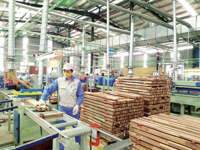 Chi phí logistics, giá nguyên liệu cao hay điều gì đang xảy ra với xuất khẩu gỗ Việt?