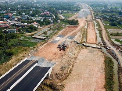 Phấn đấu cơ bản hoàn thành giải phóng mặt bằng cho Dự án xây dựng đường cao tốc Bến Lức - Long Thành trước ngày 30/8/2022