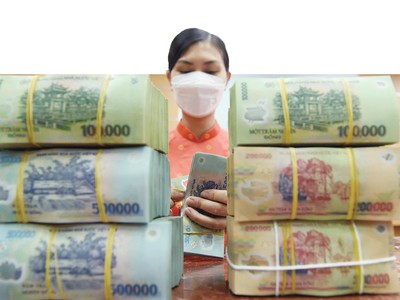Mục tiêu tăng trưởng lợi nhuận sau thuế bình quân của 26/27 ngân hàng niêm yết trong năm 2022 là 33%