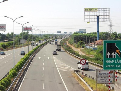 Cao tốc TP.HCM - Long Thành đang đứng trước nguy cơ quá tải, đặc biệt khi sân bay Long Thành đi vào hoạt động. Ảnh: A.M