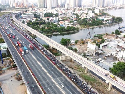 Năm 2023, nguồn lực hơn 700.000 tỷ đồng sẽ được dành triển khai các dự án đầu tư công