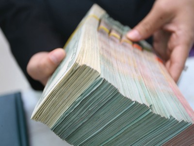 Các tỷ phú "nhận quà tết" hàng nghìn tỷ đồng