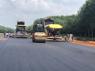 Đầu tư tuần qua: Đã phân bổ trên 90% vốn đầu tư công; 1.334 tỷ đồng xây dựng cầu Lại Xuân
