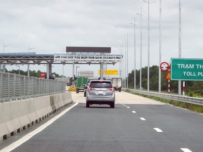 Bộ Giao thông Vận tải nói gì về lập trạm thu phí cuối tuyến cao tốc Trung Lương - Mỹ Thuận?