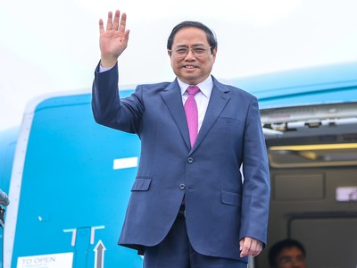 Thủ tướng Phạm Minh Chính lên đường dự Hội nghị Cấp cao ASEAN lần thứ 42 theo lời mời của Tổng thống Cộng hòa Indonesia, Chủ tịch ASEAN 2023 Joko Widodo. Ảnh: VGP/Nhật Bắc