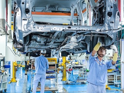 Dây chuyền sản xuất, lắp ráp ô tô tại Toyota Việt Nam