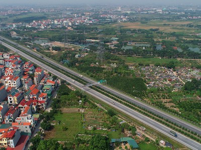 Đầu tư tuần qua: Cần 42.380 tỷ đồng vào hệ thống cảng cạn; tìm nhà đầu tư cho dự án giáo dục hơn 433 tỷ đồng