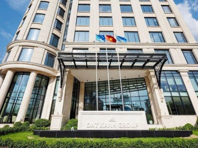 Chủ tịch Đất Xanh (DXG) đăng ký bán hơn 20 triệu cổ phiếu, hỗ trợ cho công ty vay
