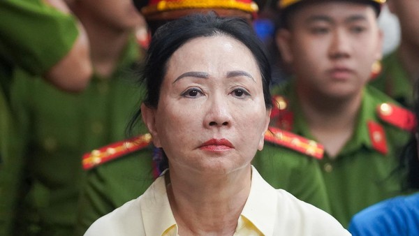 Bị cáo Trương Mỹ Lan tại toà.