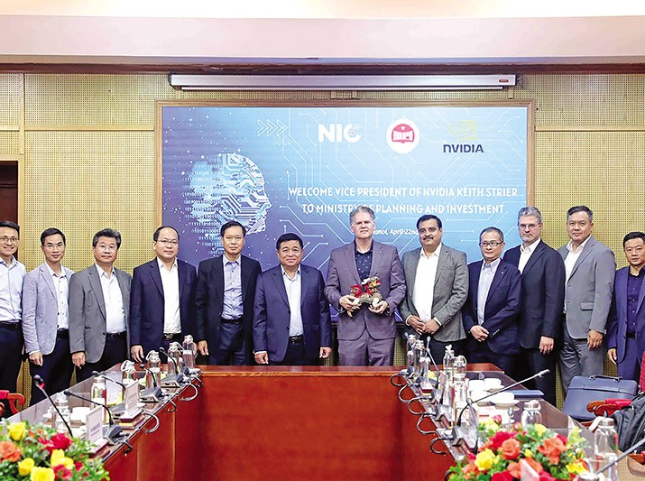 Bộ trưởng Nguyễn Chí Dũng gặp gỡ Phó chủ tịch NVIDIA bàn cách thúc đẩy hợp tác trong lĩnh vực AI, bán dẫn.