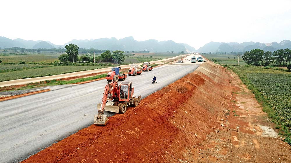 Đầu tư xây dựng cao tốc Mai Sơn - Quốc lộ 45: Sai sót trong quản lý, khai thác khoáng sản 