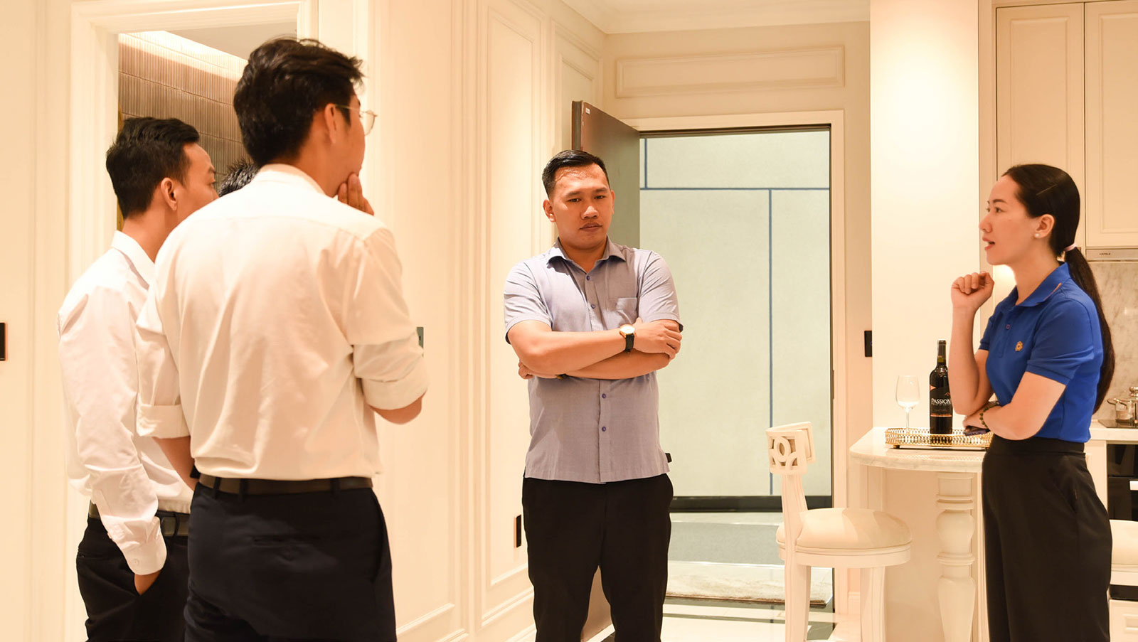 Tìm “điểm trũng” hút tiền trên thị trường địa ốc