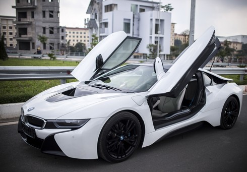 Hiện Tượng' Bmw I8 Sau Hơn Một Năm Giá Còn 4 Tỷ Tại Việt Nam | Tin Nhanh  Chứng Khoán