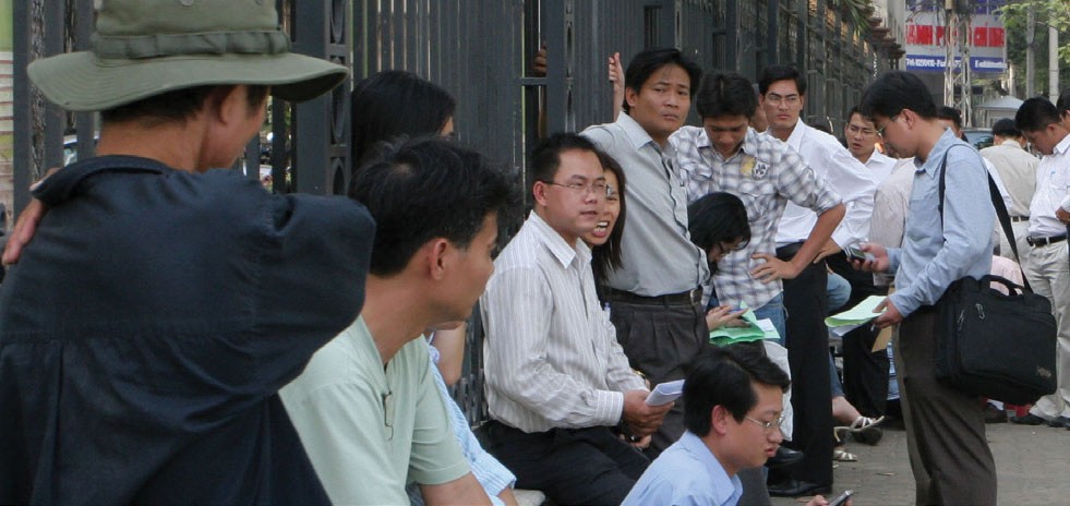 Ký ức mở thị trường chứng khoán từ số 0 ảnh 3 Ký ức mở thị trường chứng khoán từ số 0 ảnh 3