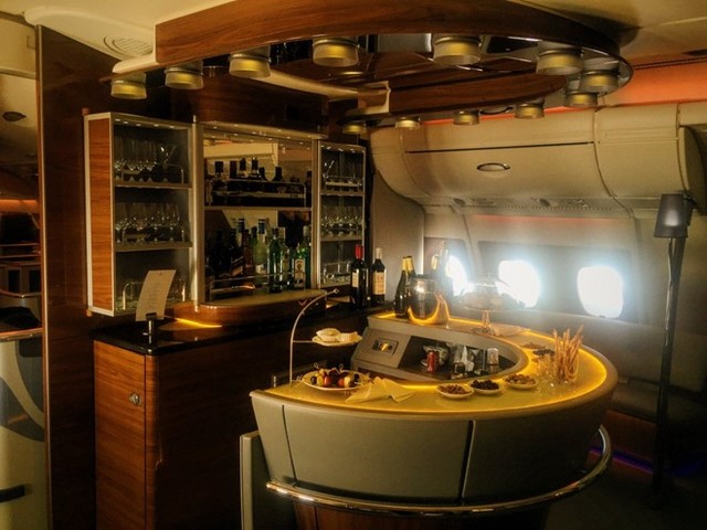 Trải nghiệm chuyến bay giá 5.000 USD ảnh 9