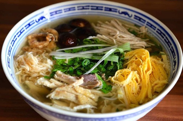 Bún thang Hà Nội: Tinh túy ẩm thực đất kinh kỳ ảnh 3 Bún thang Hà Nội: Tinh túy ẩm thực đất kinh kỳ ảnh 3